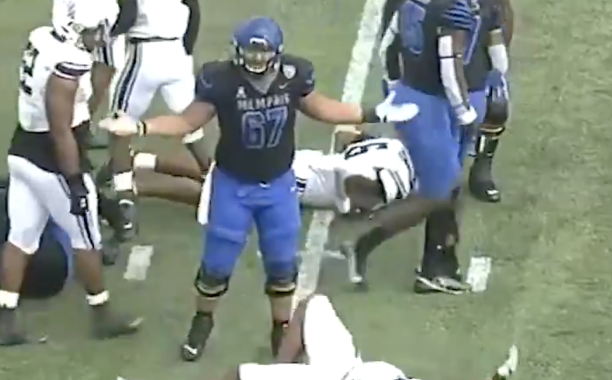 Video College Football Player's Epic Flop Is Going Viral The Spun