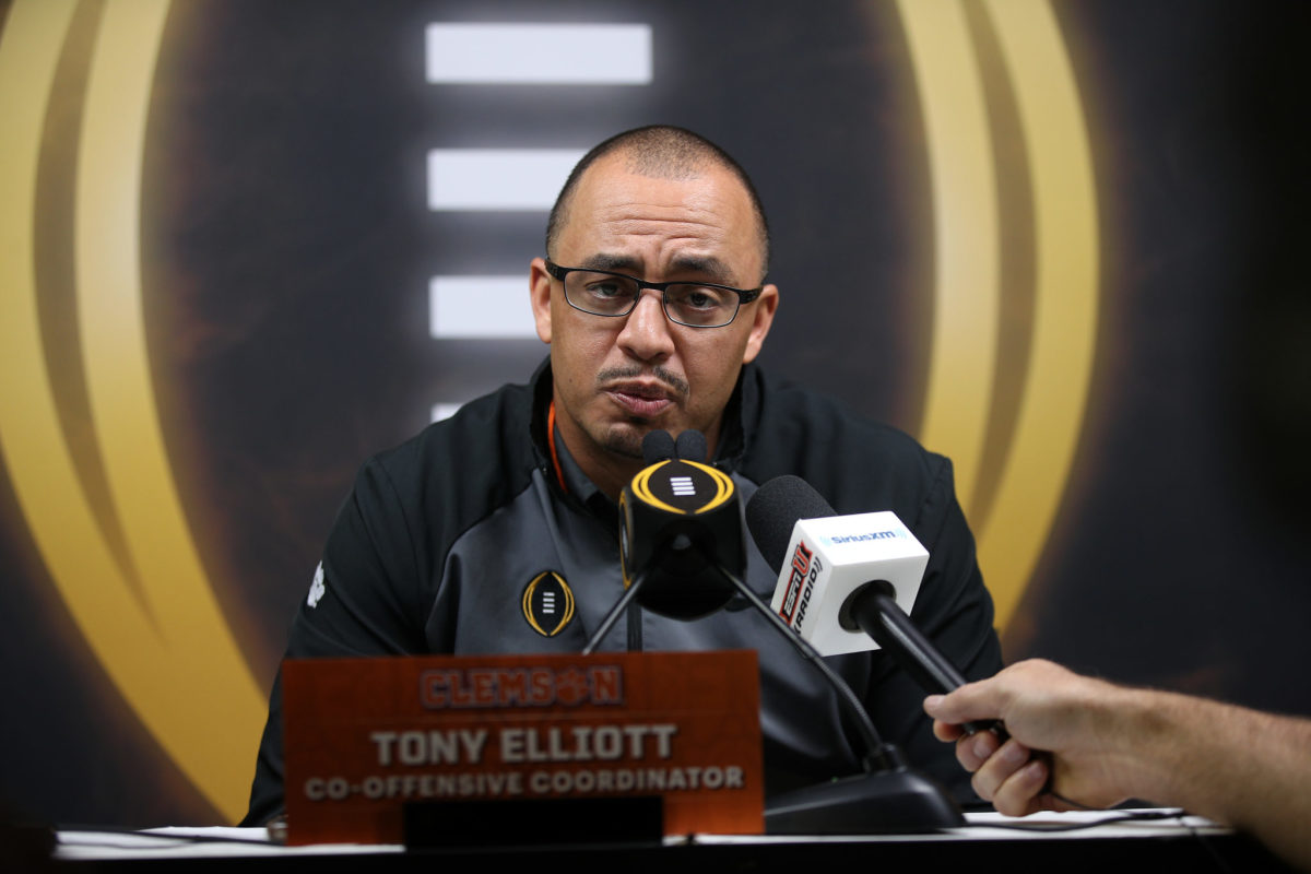 Clemson offensive coordinator Tony Elliott speaks to the media.
