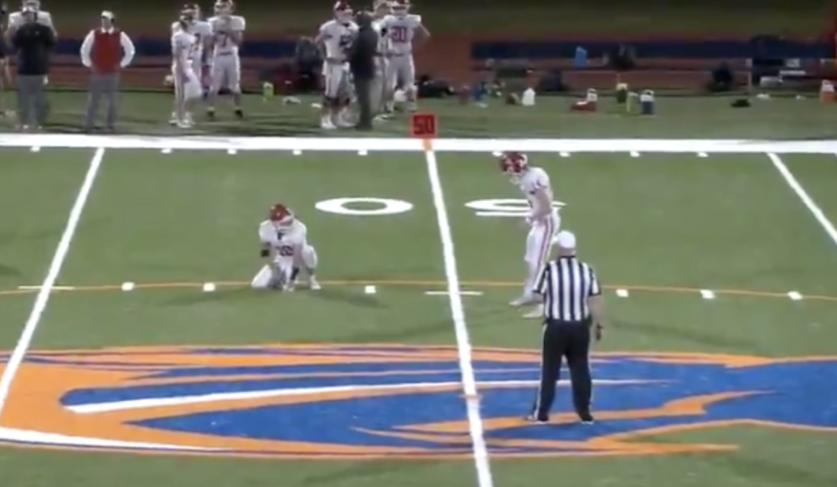 Video High School Kicker Makes Incredible 58Yard Field Goal The Spun