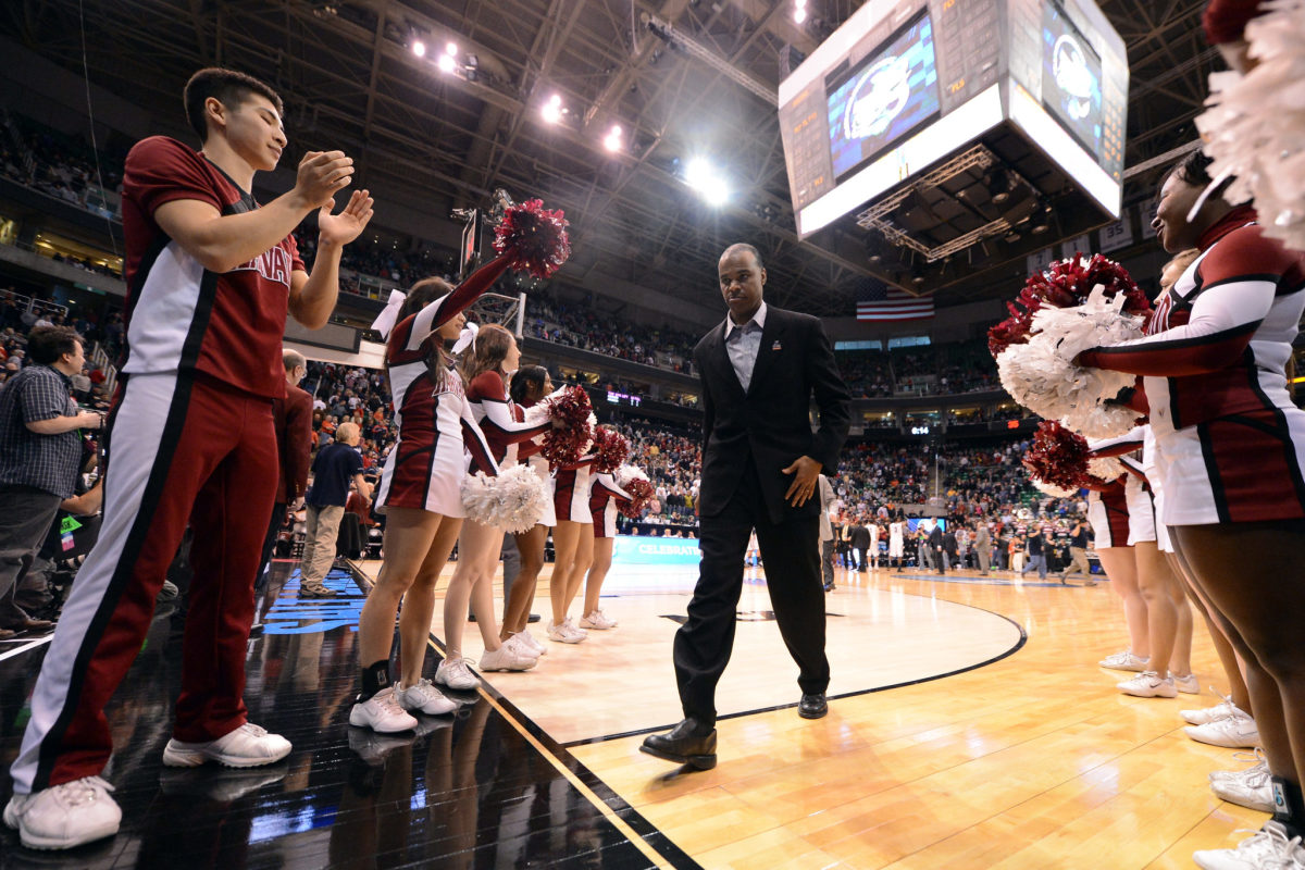 Harvard Lands 4Star Basketball Recruit Louis Lesmond The Spun What