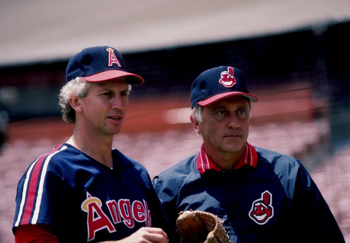 Pitchers Don Sutton and Phil Niekro are honored for being 300 game winners