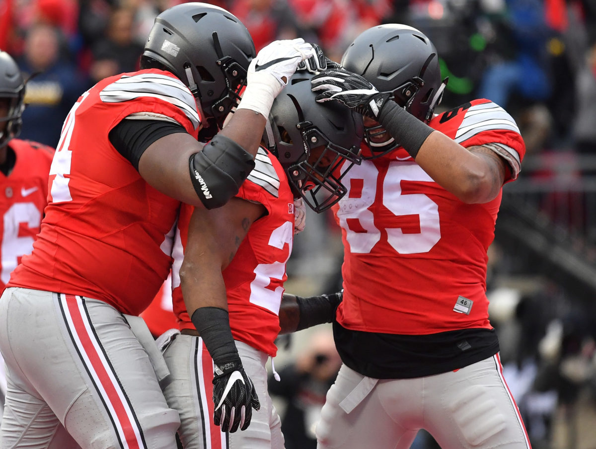 Mike Weber celebrating with his Ohio State football teammates