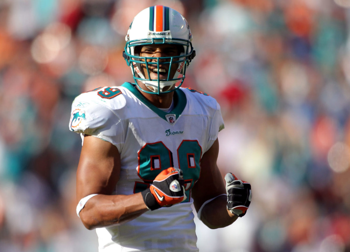 A closeup of Jason Taylor on the field for the Dolphins.