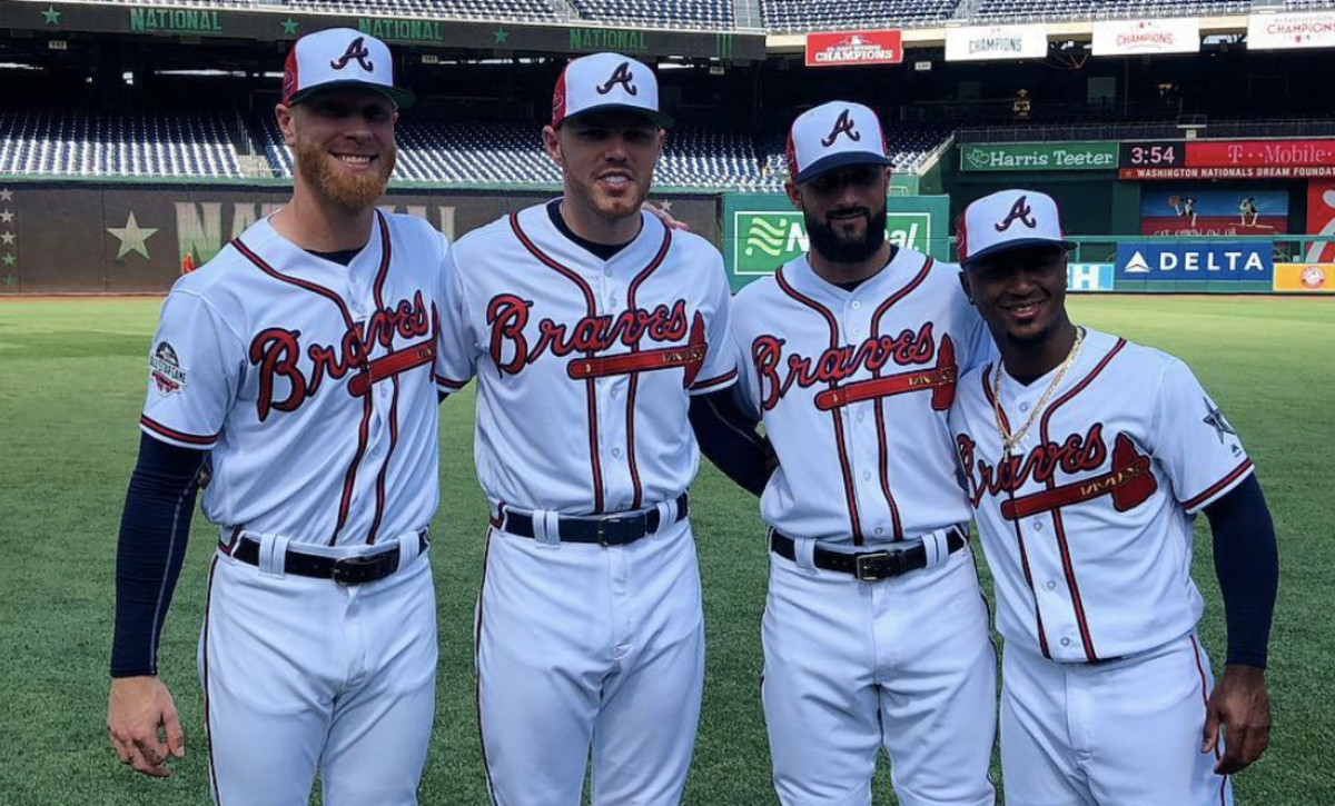 the atlanta braves all-stars pose for a picture