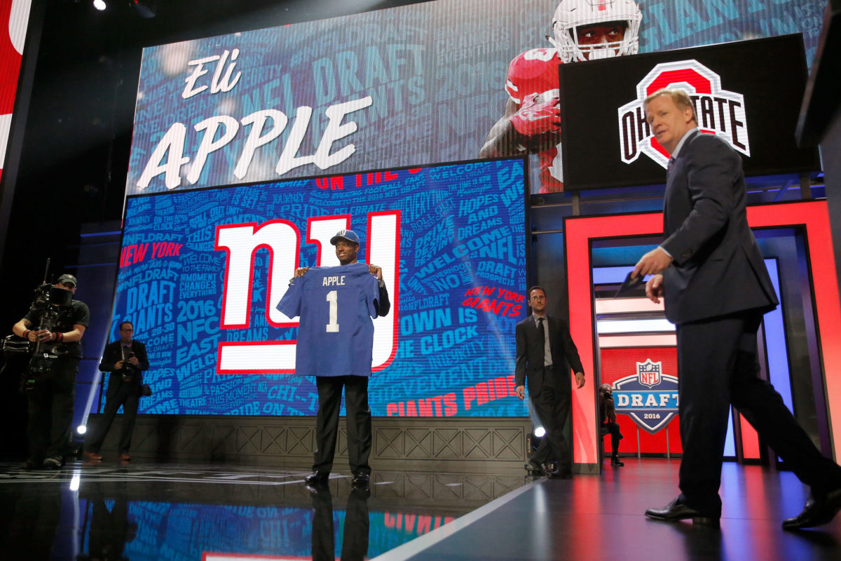 The Giants Are Trading Former 1st Round Pick Eli Apple - The Spun: What's  Trending In The Sports World Today