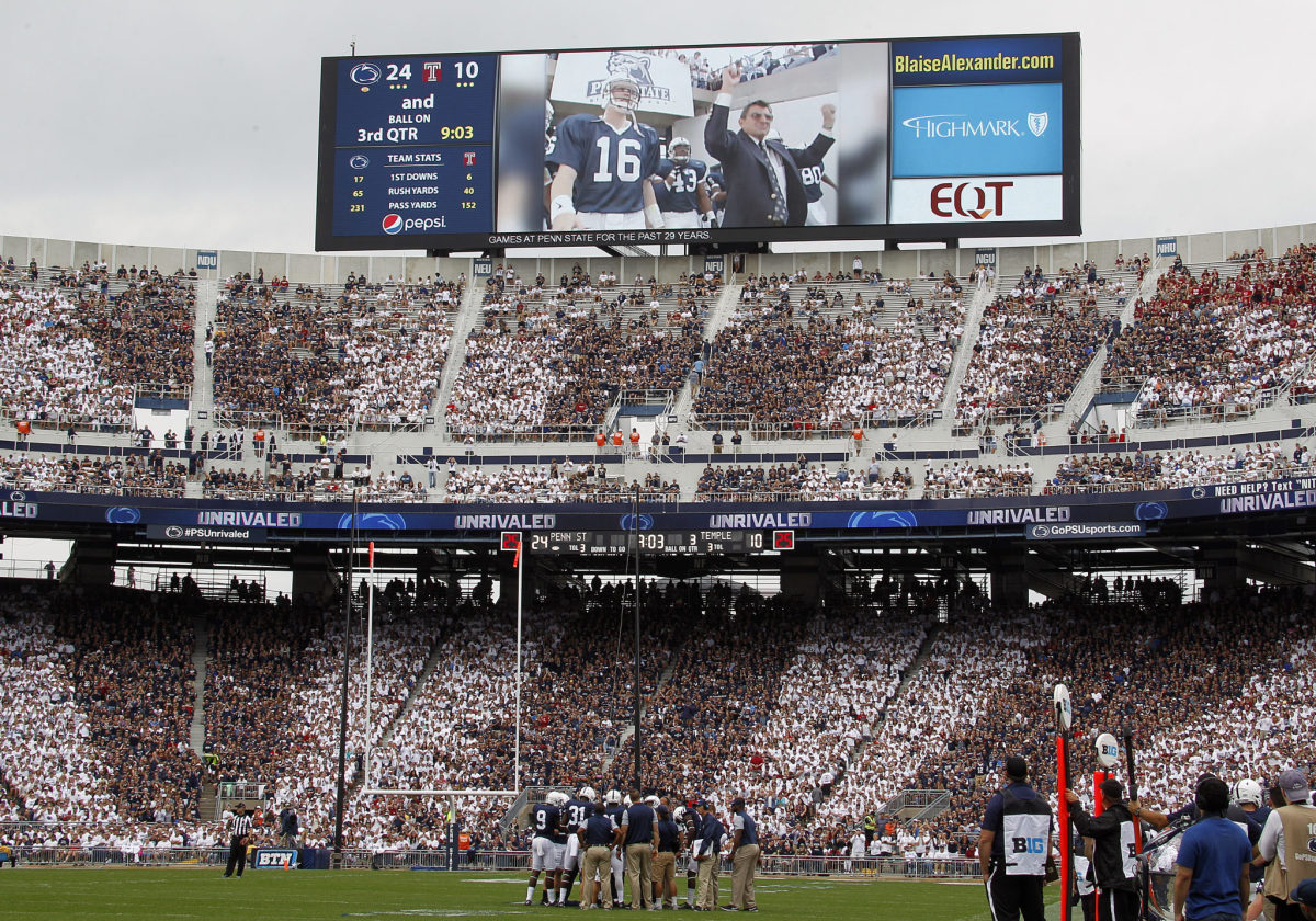 Videoboard shows Joe Paterno during game against Temple.