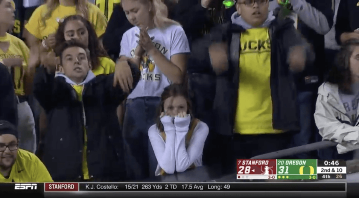 An Oregon fan goes viral at the Stanford game.