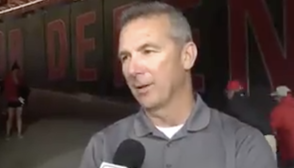 Urban Meyer accidentally says Gators during interview.