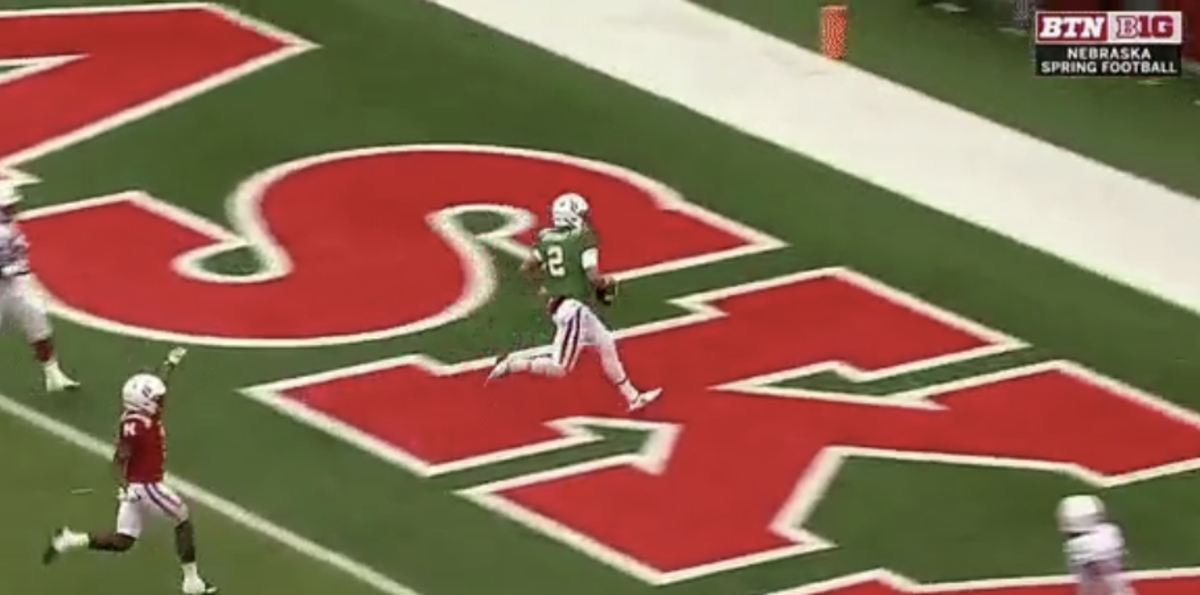 adrian martinez runs for a touchdown in the Nebraska spring game