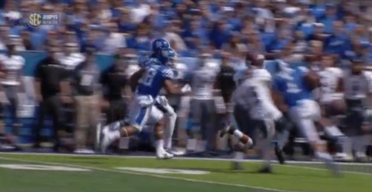 Video Player Ejected After Controversial Targeting Penalty The Spun