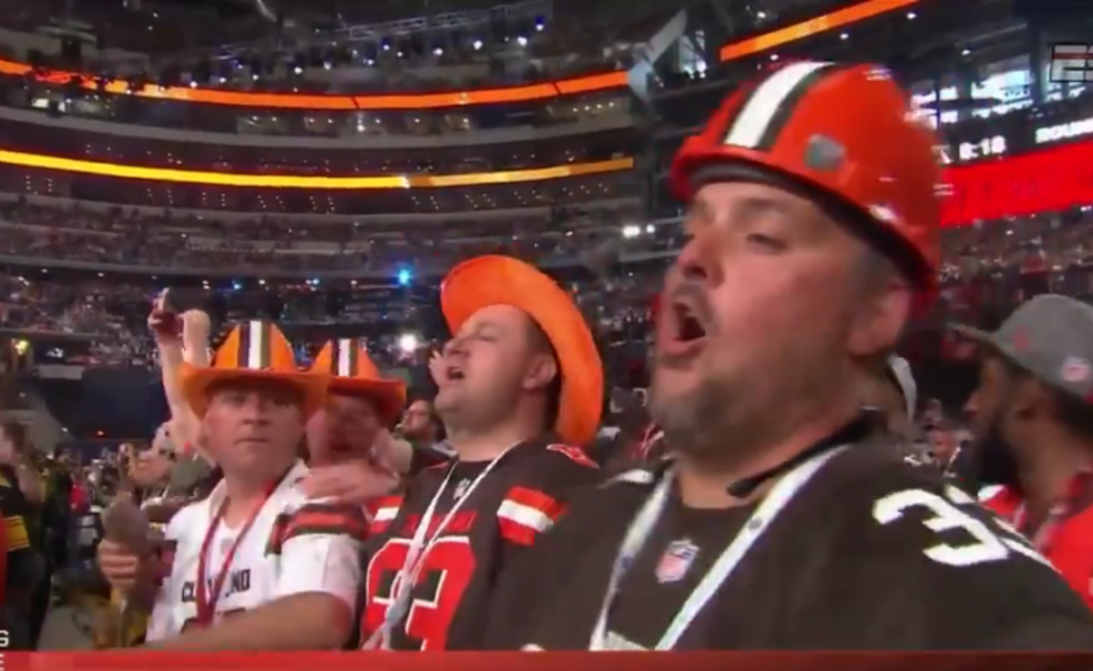 Browns fans react to the selection of Baker Mayfield.