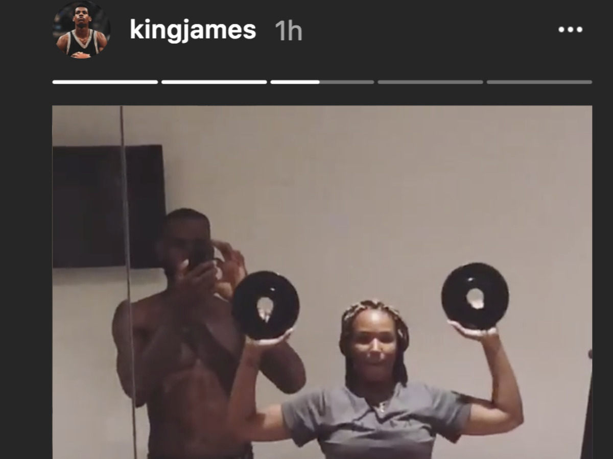 lebron james and his wife are in the gym