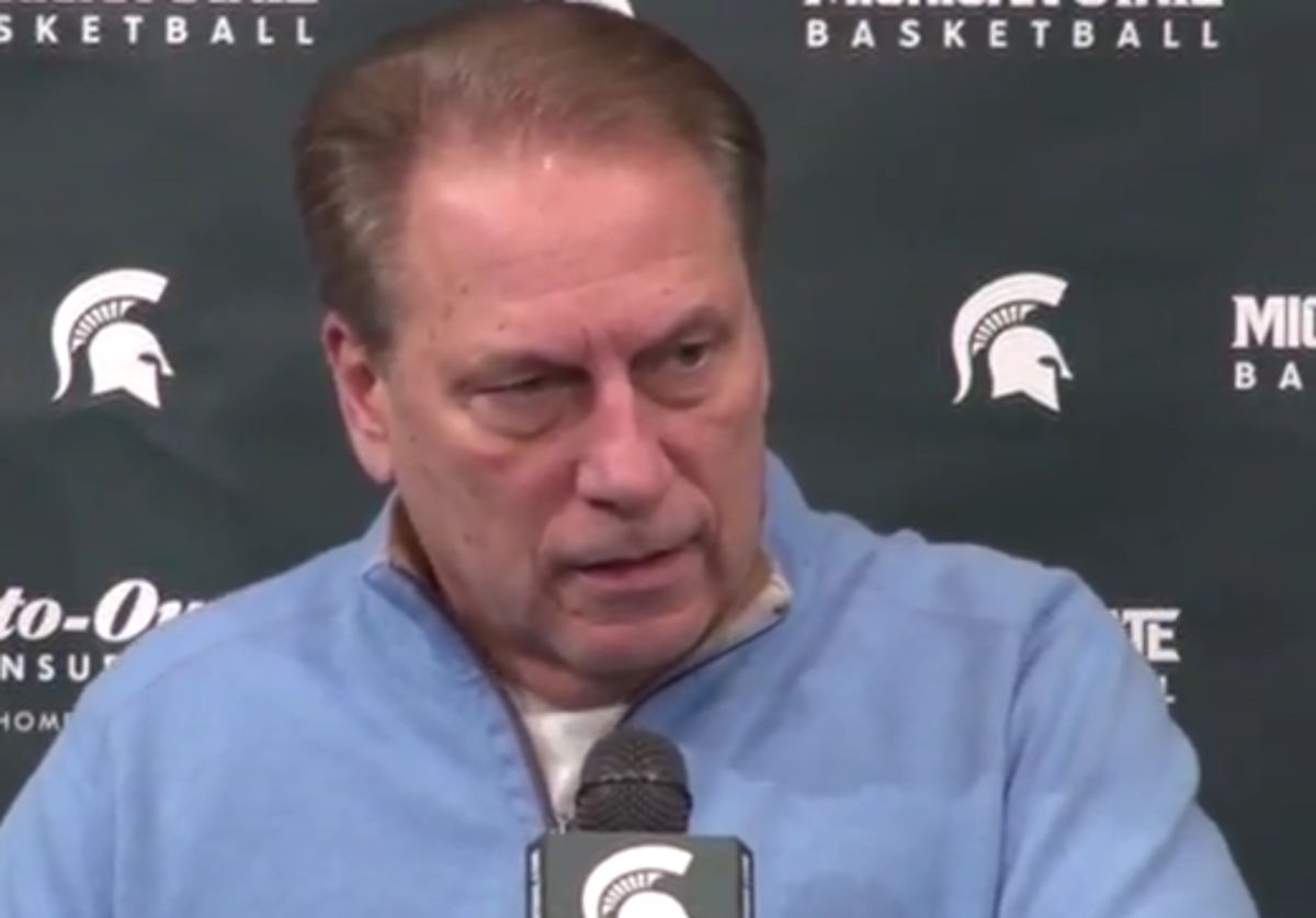 Tom Izzo speaks at a Michigan State press conference.