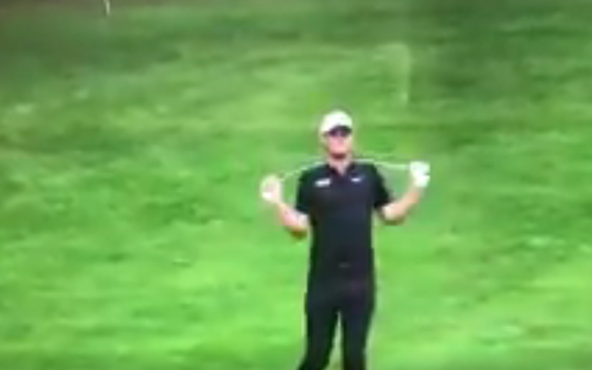 Video Golfer Snaps Club In Half With His Neck The Spun What's