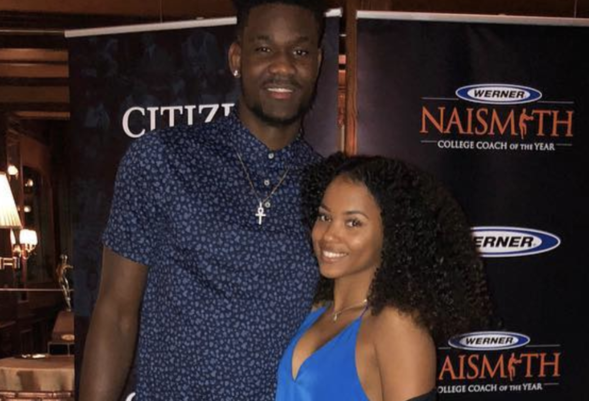 deandre ayton posts a picture with his girlfriend