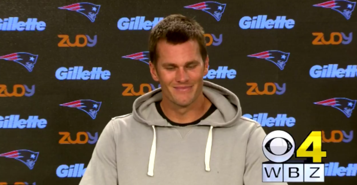Video Tom Brady Responds To Reporter Who Asks About Donald Trump The Spun 9318