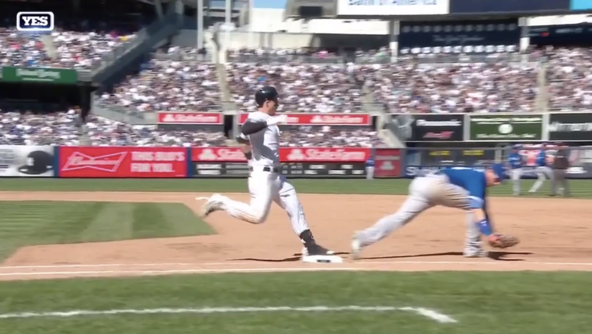 Umpires For YankeesJays Just Made One Of The Worst Calls Ever The Spun