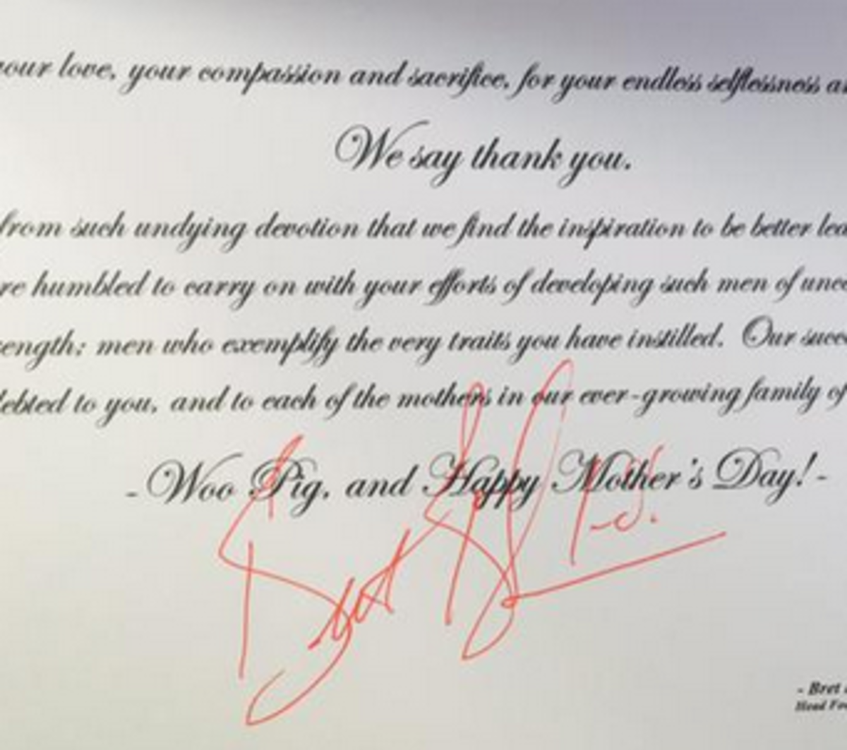 Bret Bielema writes a mothers day card to recruits.