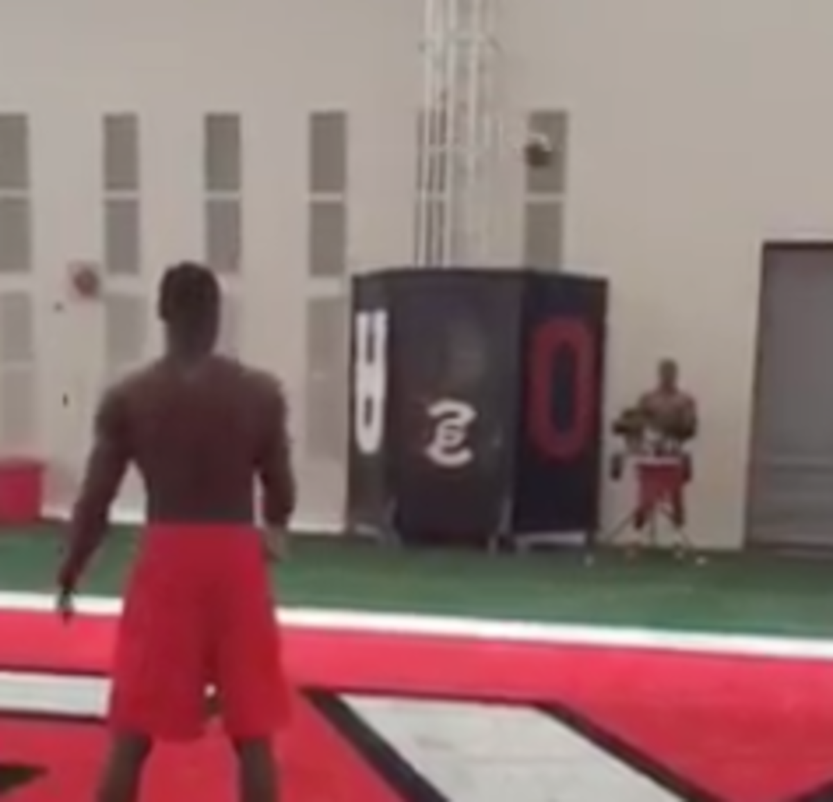 Ohio State WR Michael Thomas works out with teammate and catches some footballs.