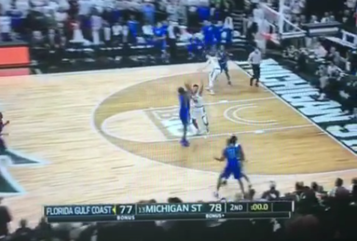 Michigan State wins after controversial clock work.