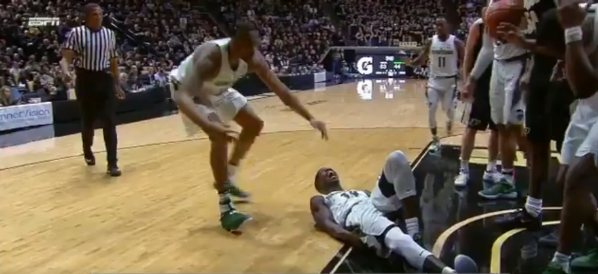 Eron Harris had to be carted off the court after getting injured.