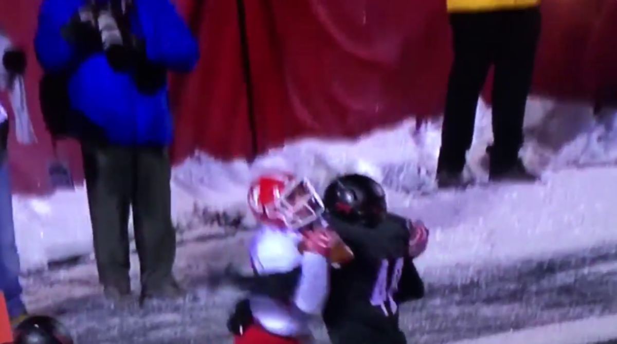 A Youngstown State player makes an absurd catch.