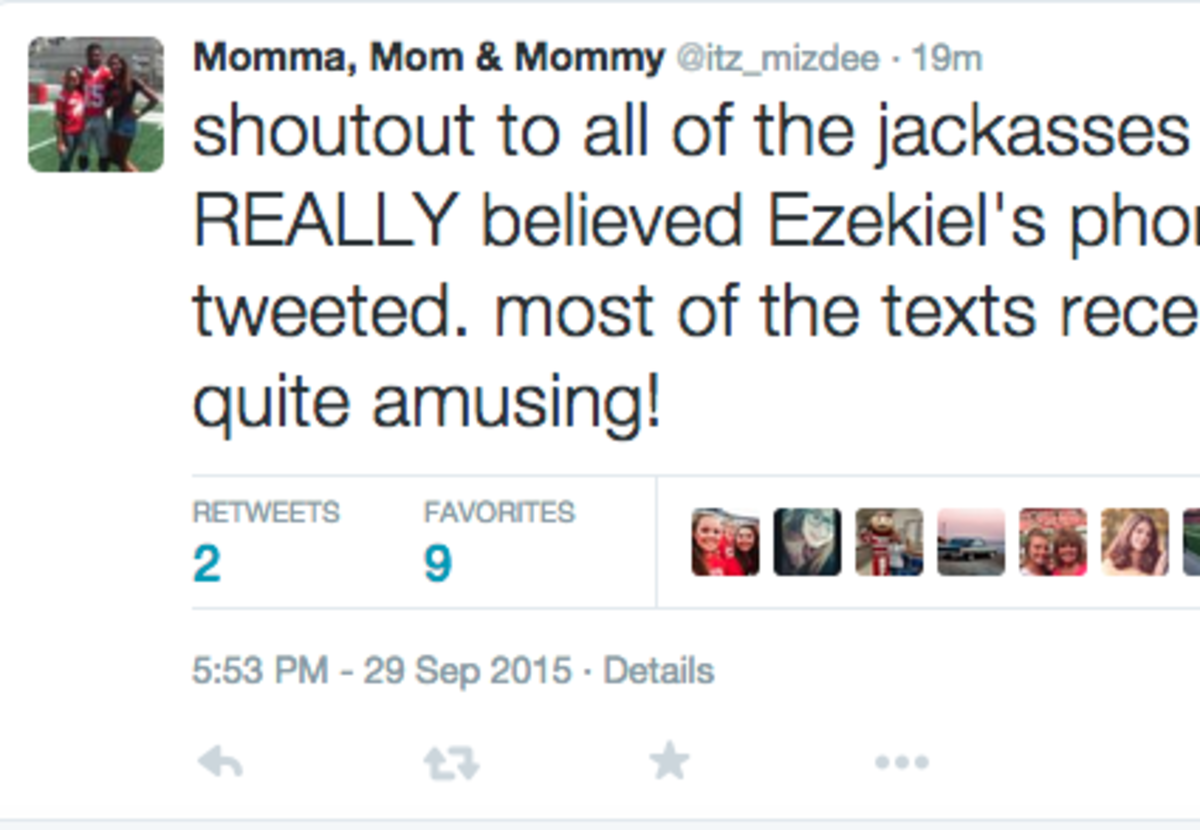 Tweet about the texts Ohio State running back Ezekiel Elliot's parents received.