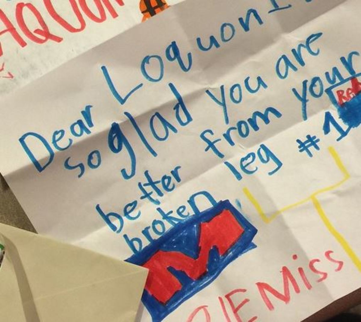 Laquon Treadwell gets letter from fan following his injury.