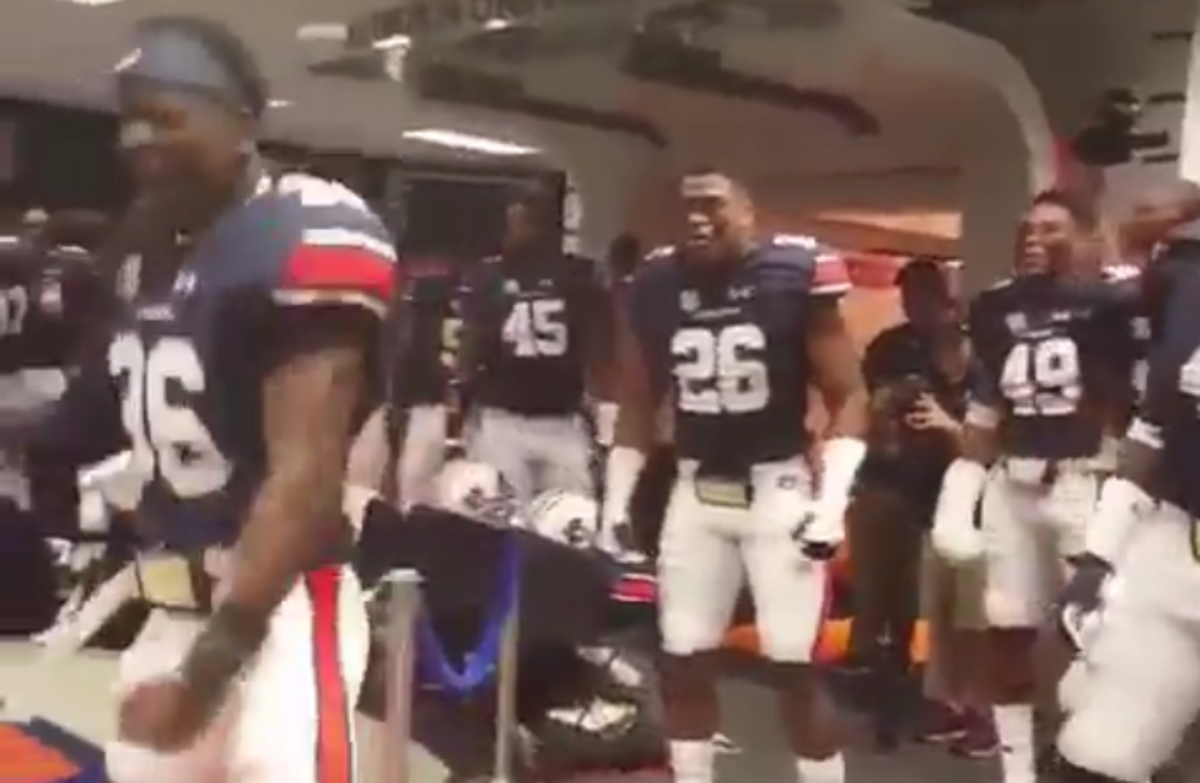 Video: Cam Newton Got Auburn Ridiculously Fired Up In Locker Room ...