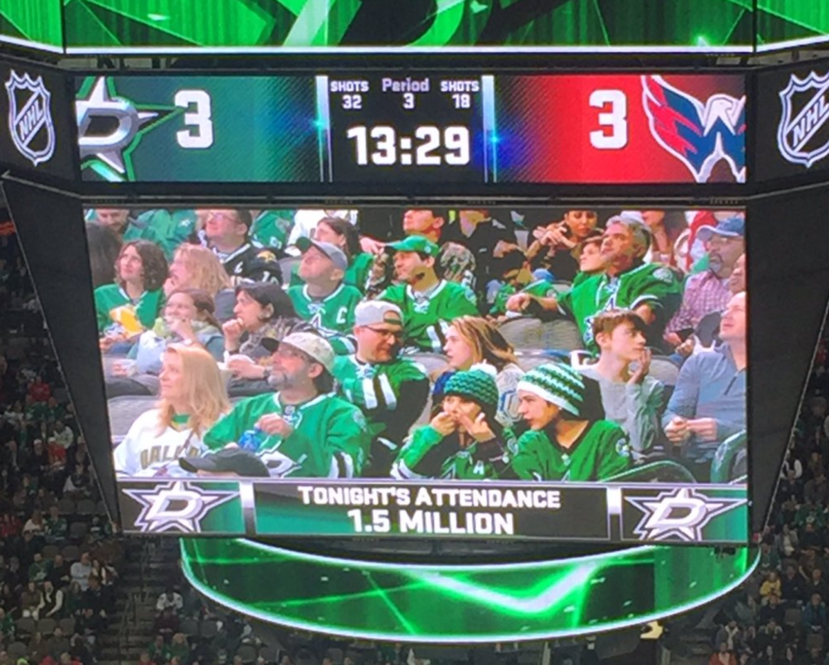 The Dallas Stars trolled Donald Trump with an attendance joke.