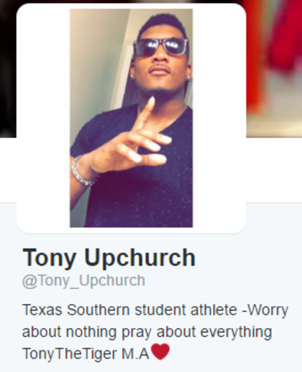Tony Upchurch says how he will transfer from LSU over twitter.