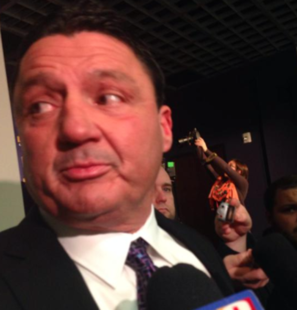 Ed Orgeron gives interview.