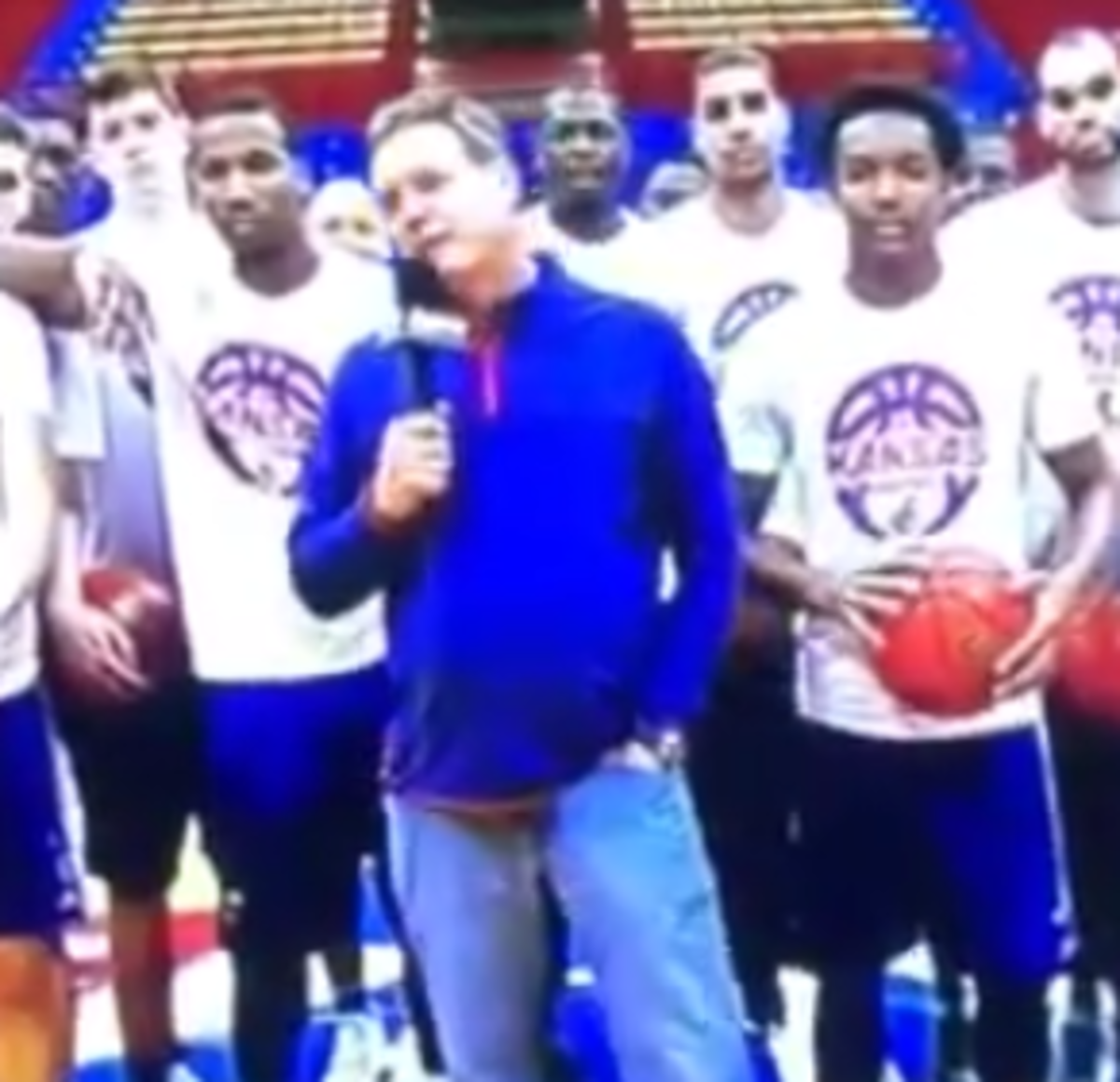 Bill Self and the Kansas Jayhawks compose message for Holly Rowe.