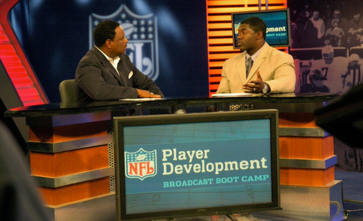 James Brown talks to Roman Oben on the NFL Network.
