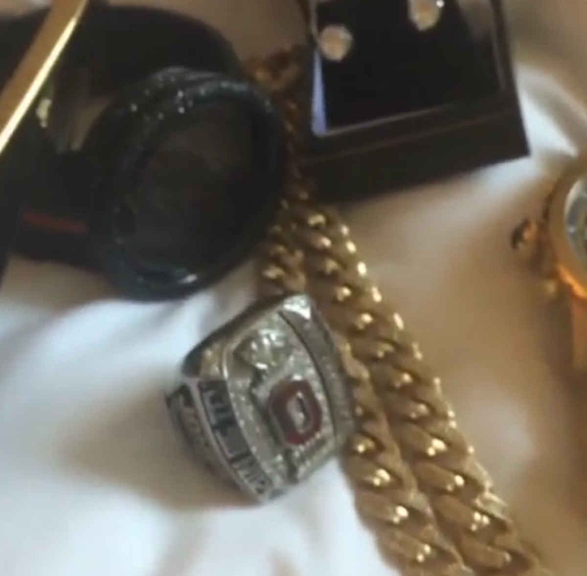 Cardale Jones shows off his jewelry including his National Championship ring.