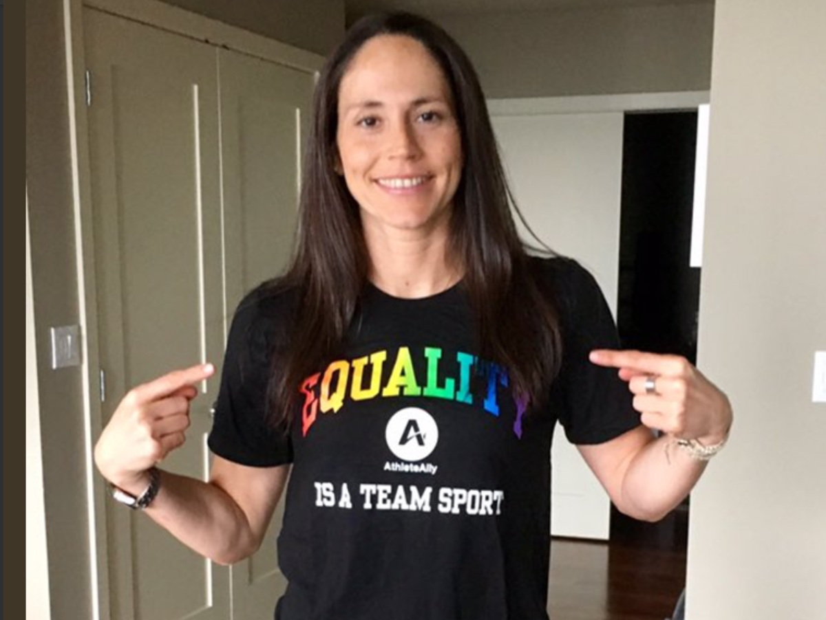 Wnba Star Sue Bird Comes Out As Gay Is Dating Womens Soccer Player Megan Rapinoe The Spun 