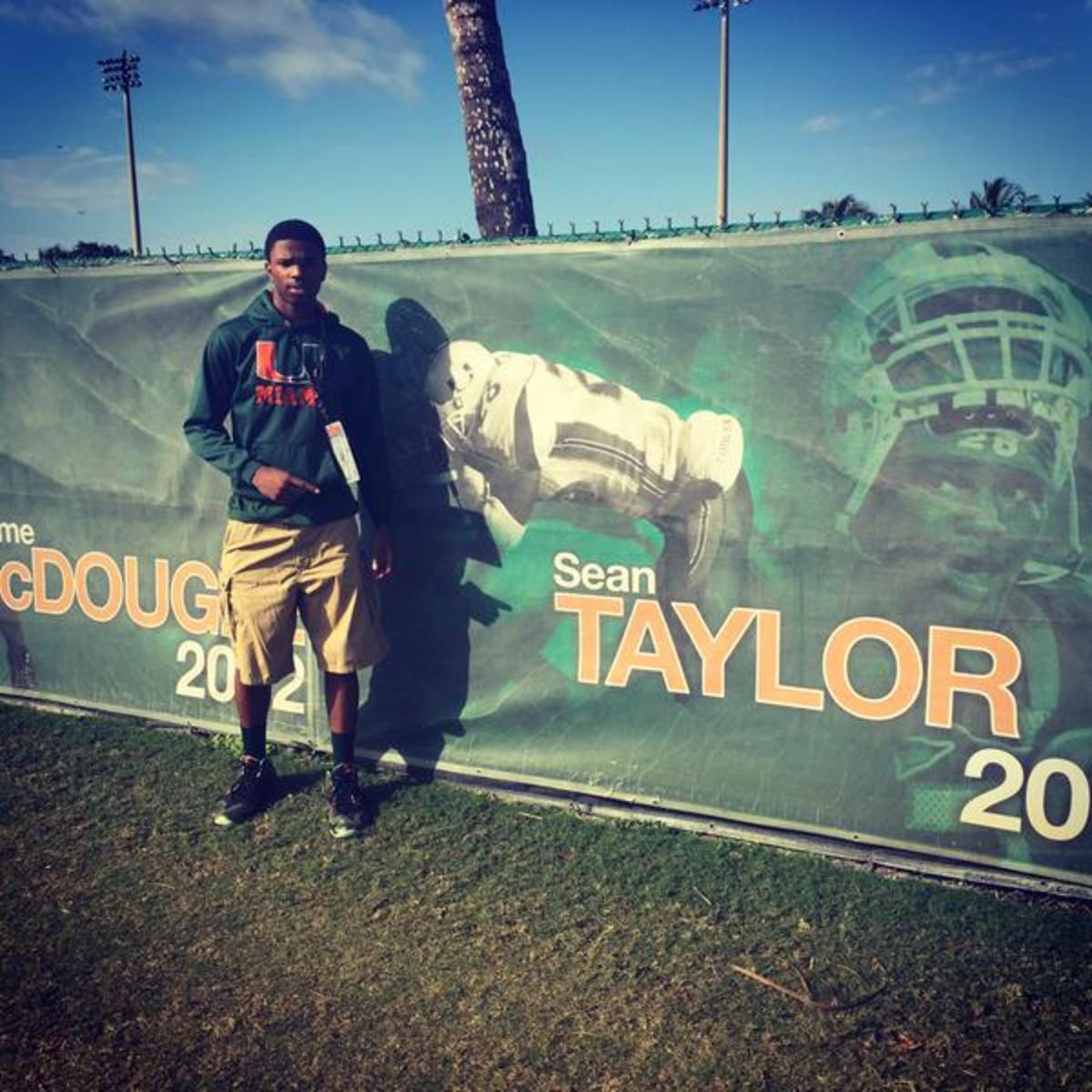 2018 Recruit Al Blades Jr. Continues Family Legacy, Commits To Miami The Spun What's Trending