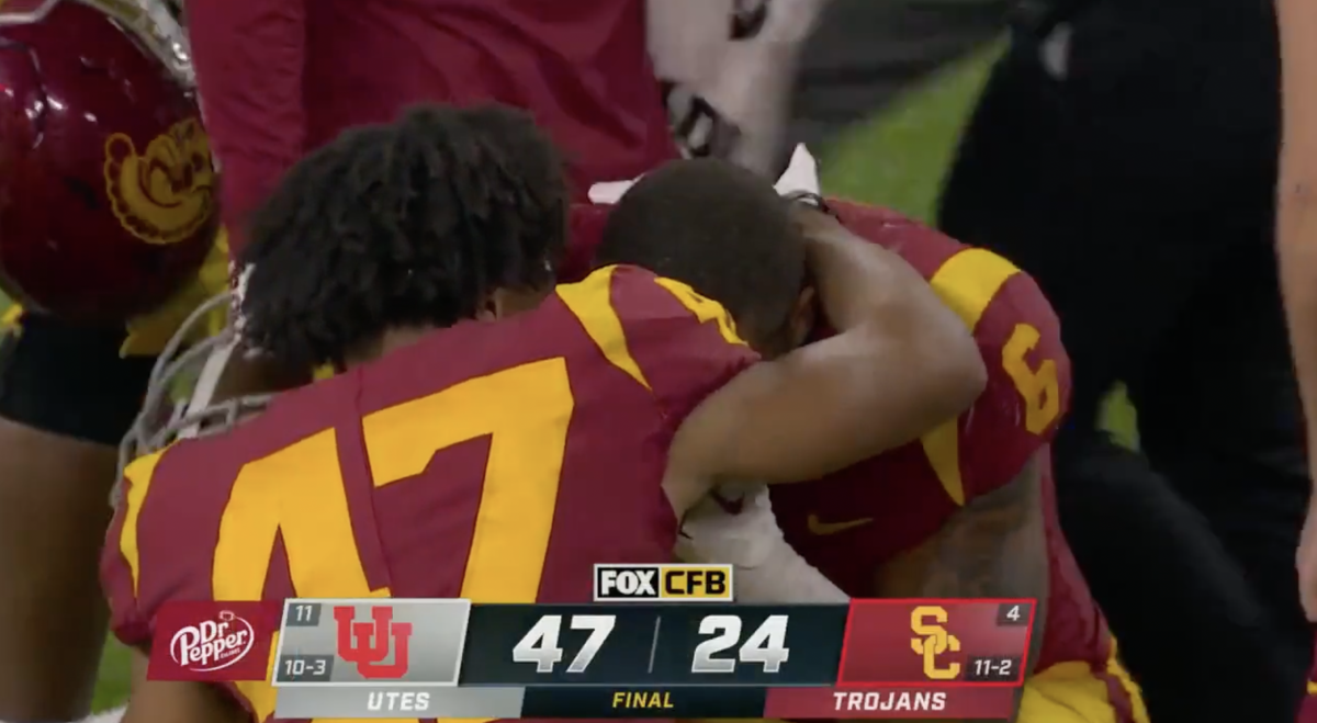 Look College Football World Reacts To USC's Loss The Spun What's