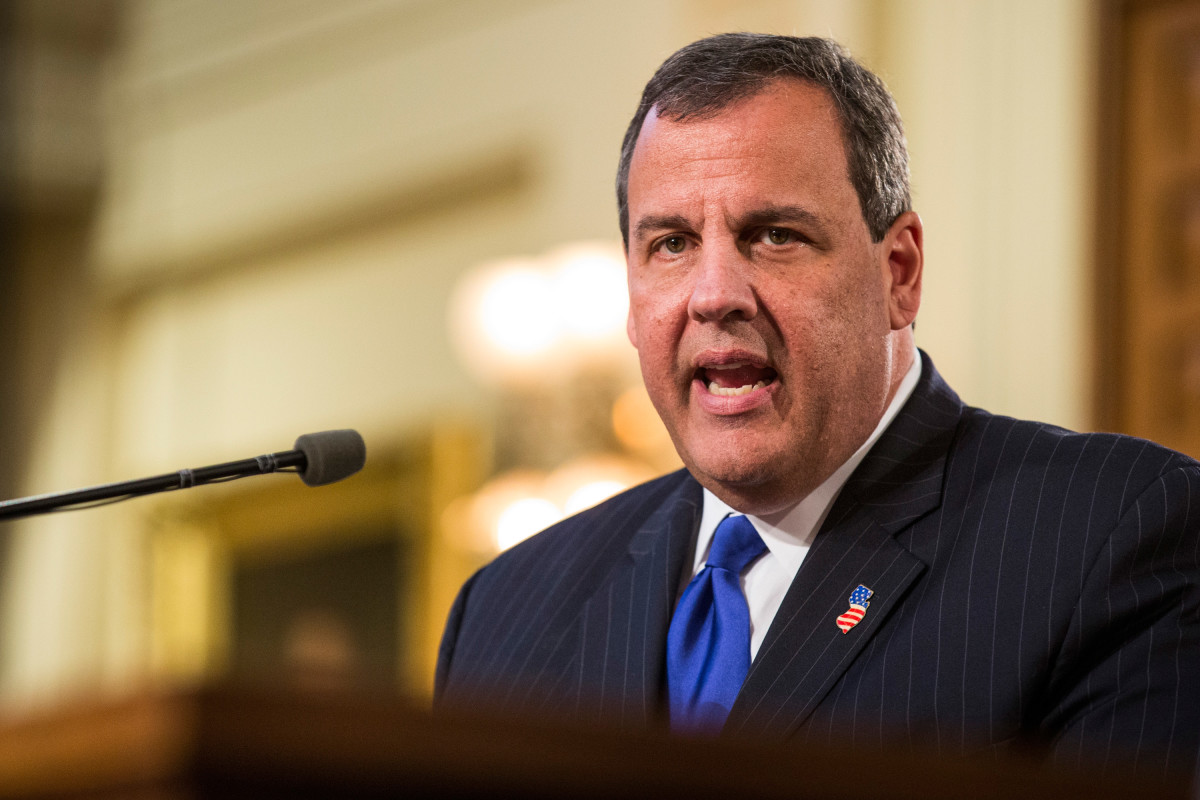 Chris Christie gives a state of address.