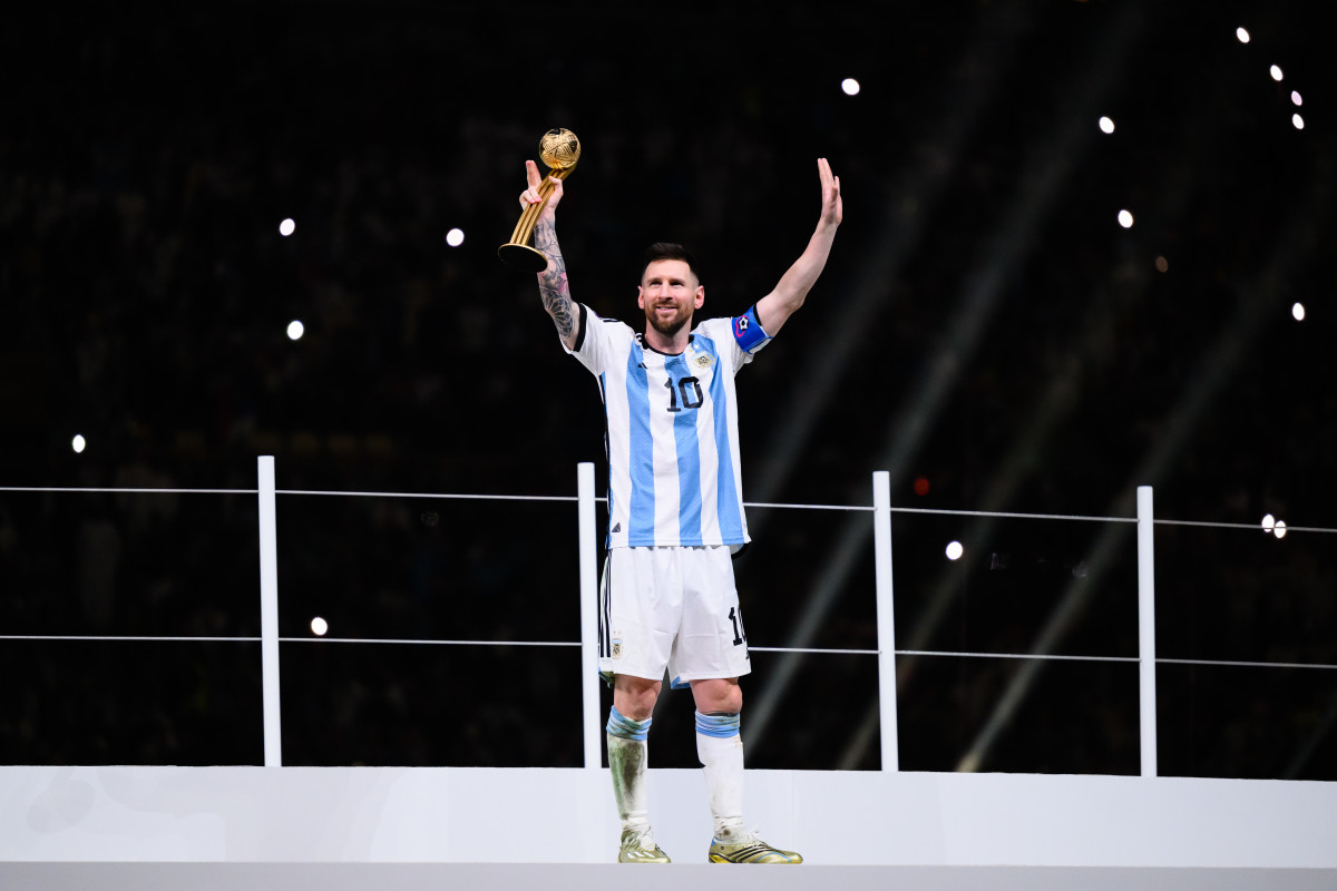 Breaking Lionel Messi Announces Retirement Decision After Win The Spun