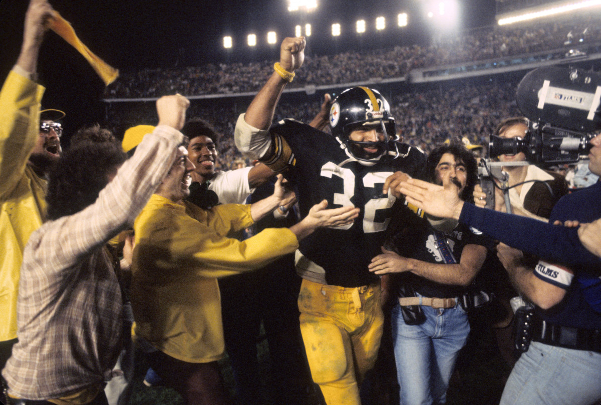 Franco Harris remembered as kind, humble, passionate as NFL world mourns  his death