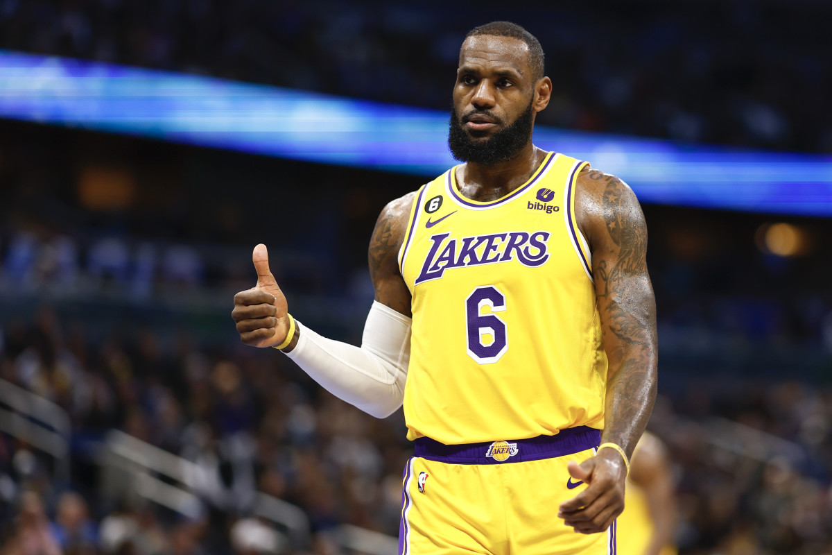 ORLANDO, FLORIDA - DECEMBER 27: LeBron James #6 of the Los Angeles Lakers reacts against the Orlando Magic during the third quarter at Amway Center on December 27, 2022 in Orlando, Florida. NOTE TO USER: User expressly acknowledges and agrees that, by downloading and or using this photograph, User is consenting to the terms and conditions of the Getty Images License Agreement. (Photo by Douglas P. DeFelice/Getty Images)