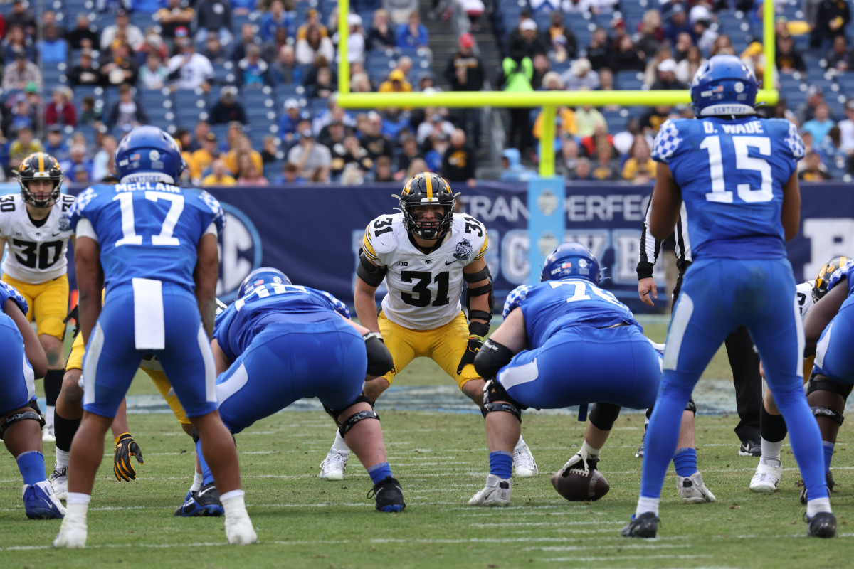 Iowa Hawkeyes linebacker Jack Campbell in the Music City Bowl.