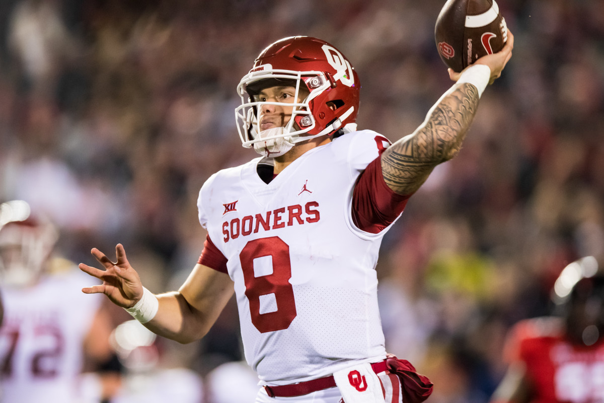 Sooners' quarterback Baker Mayfield on cover of Sports Illustrated