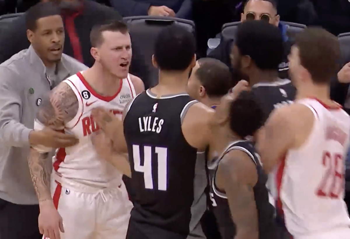 Look 4 Players Ejected From NBA Game After Scuffle Last Night The Spun