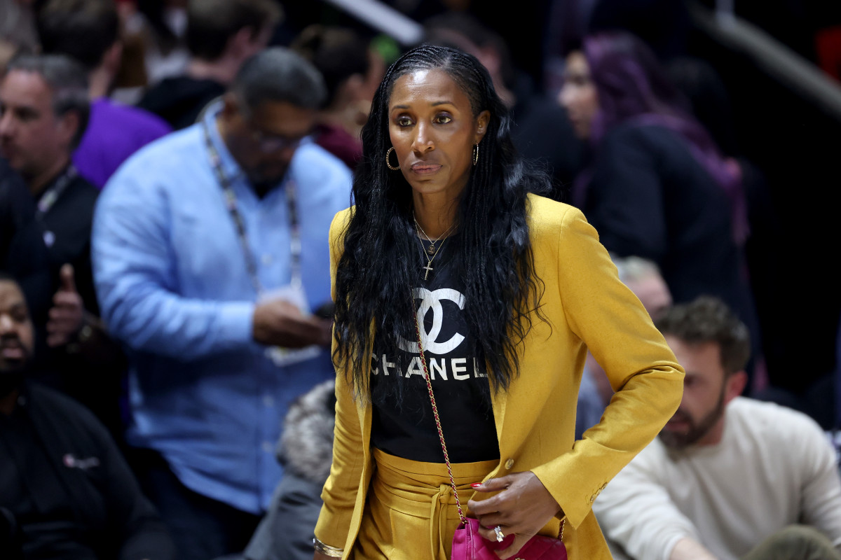 Basketball Legend Lisa Leslie We Should Not Leave Country Without