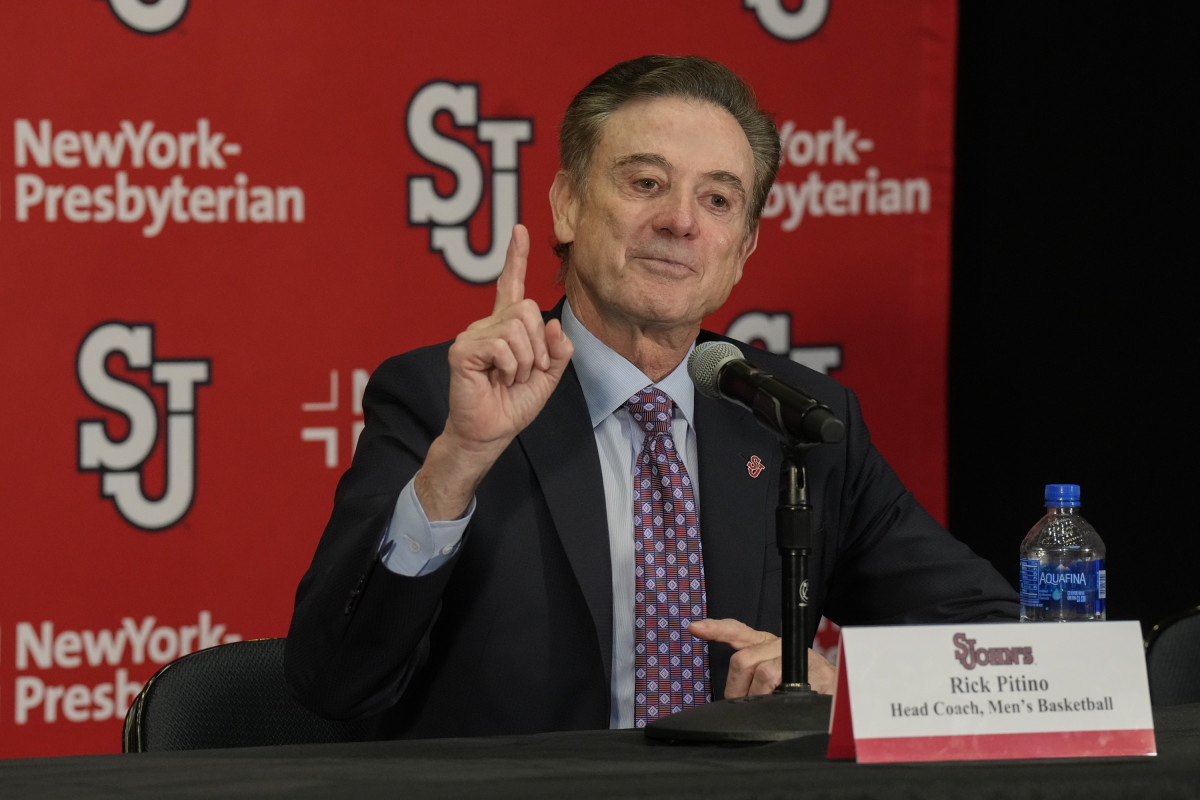 Rick Pitino throws Subway Series first pitch to Donovan Mitchell