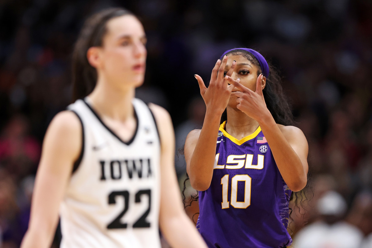 Everyone s Saying Same Thing About NCAA Women s Bracket The Spun
