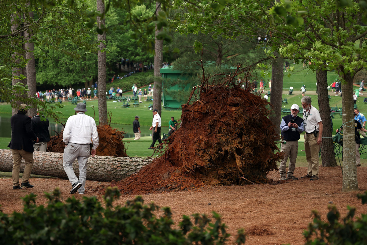 Look Photos Show Damage After Trees Fall At The Masters The Spun