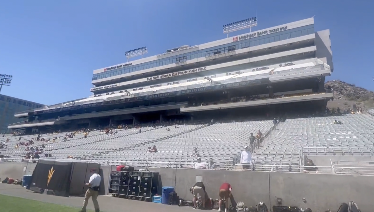 Look Football World Reacts To Abysmal Spring Game Crowd The Spun